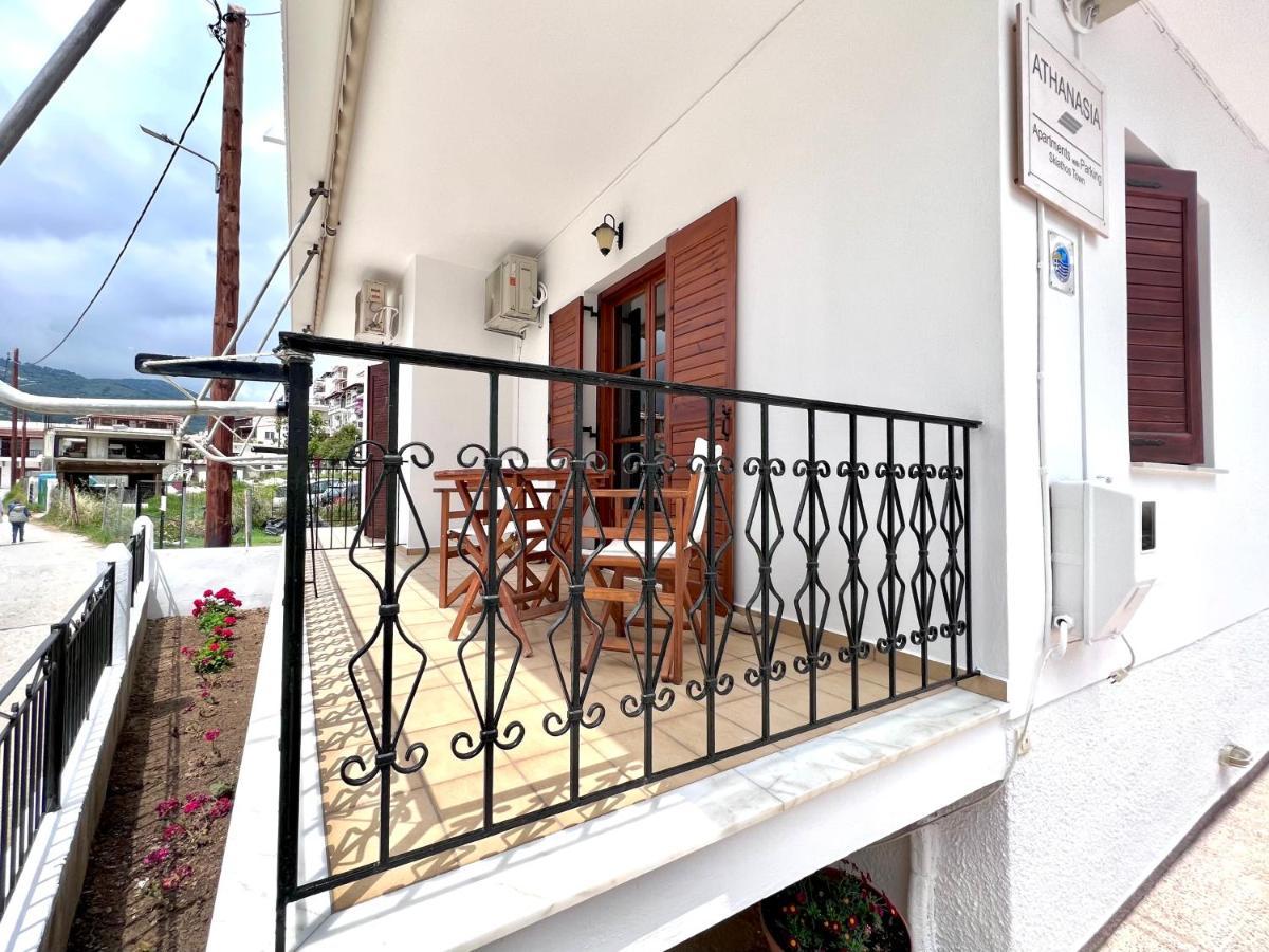 Athanasia Apartments Skiathos-Stadt Exterior foto